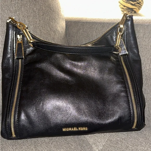 Michael Kors Matilda Large Calfskin Shoulder Bag - Picture 1 of 7